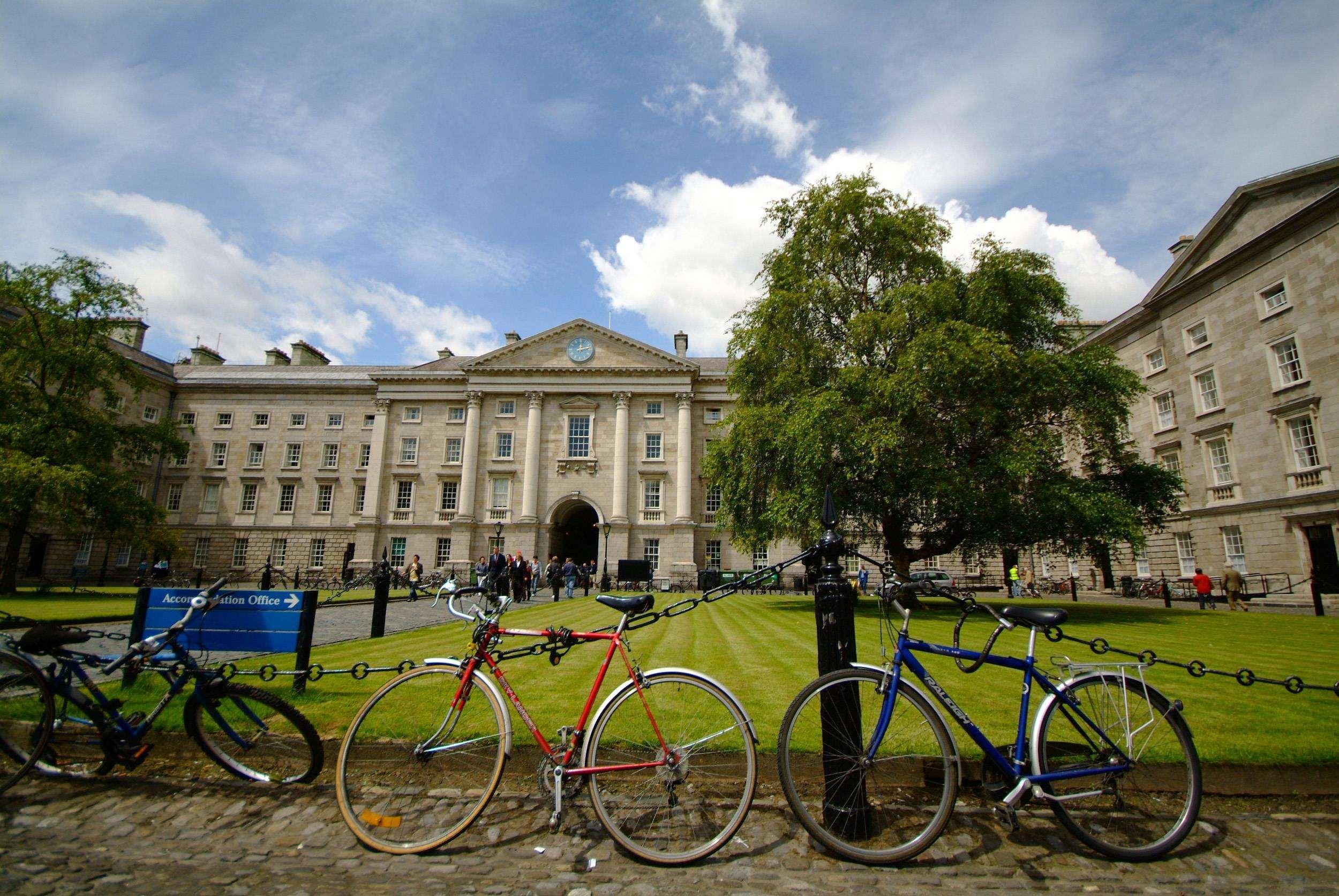 فندق ذه فيتسويليام دبلن المظهر الخارجي الصورة The Trinity Quadrangle
