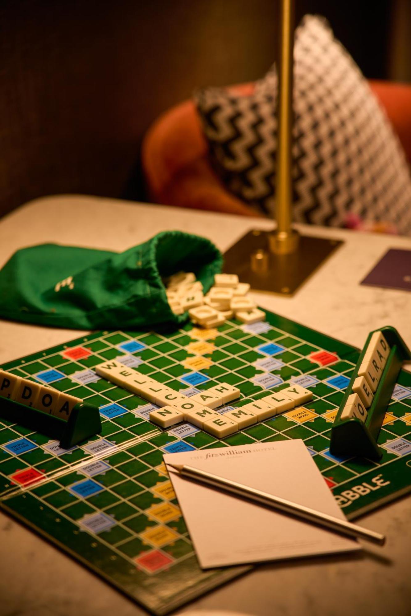 فندق ذه فيتسويليام دبلن المظهر الخارجي الصورة A game of Scrabble