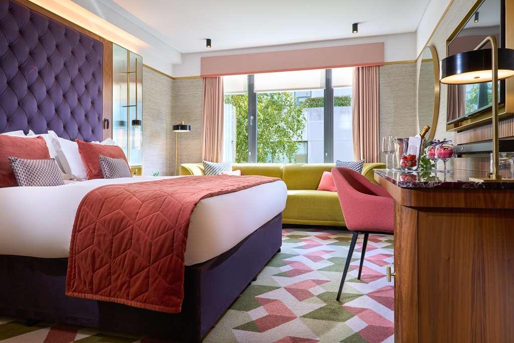 فندق ذه فيتسويليام دبلن الغرفة الصورة A room at the London West End