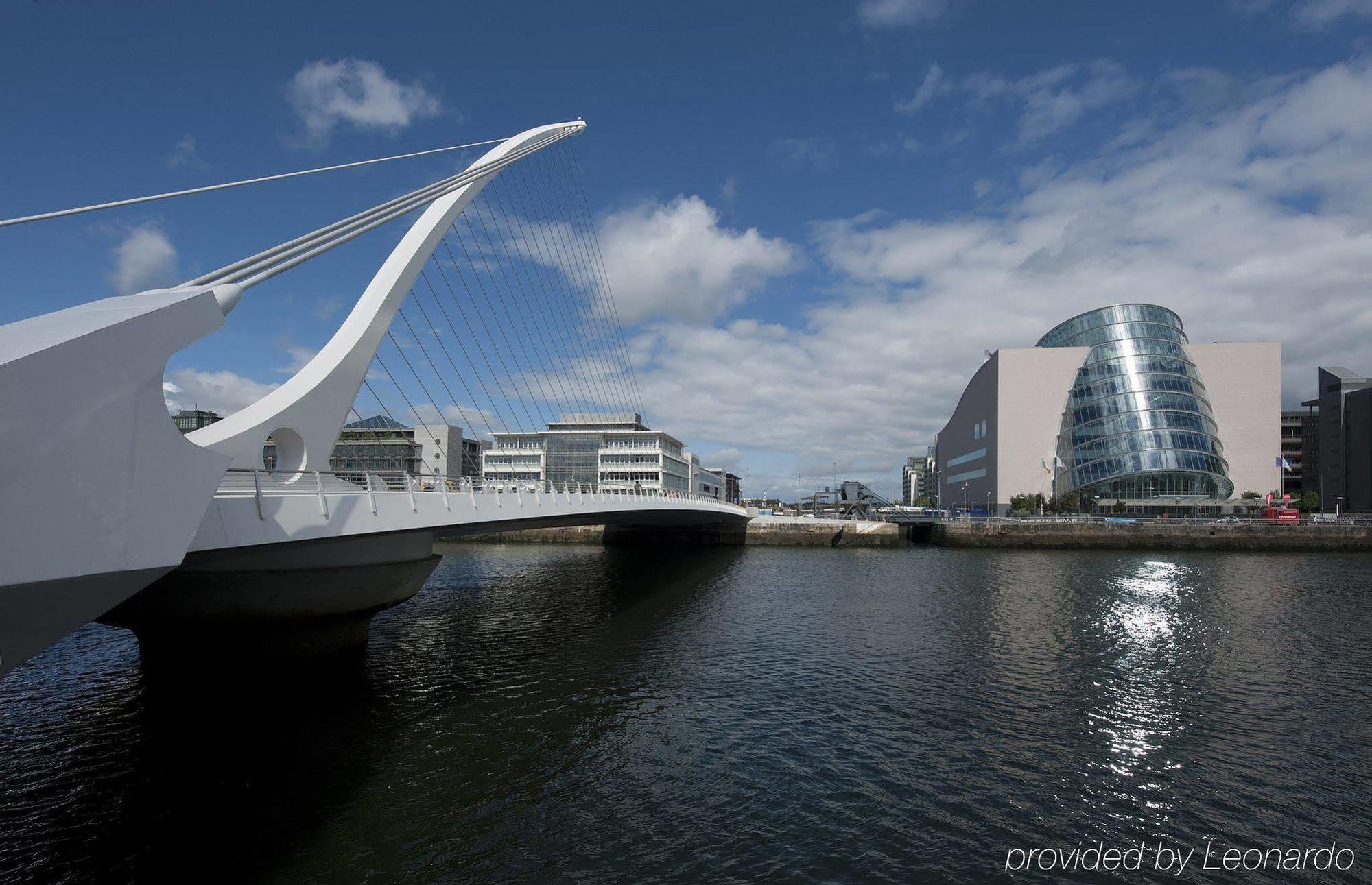 فندق ذه فيتسويليام دبلن المظهر الخارجي الصورة The Liffey